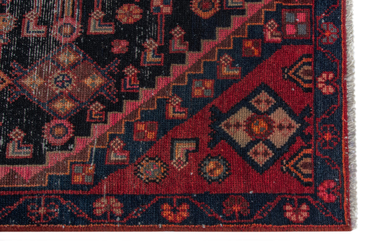 5217, Persian Hamadan Area Rug