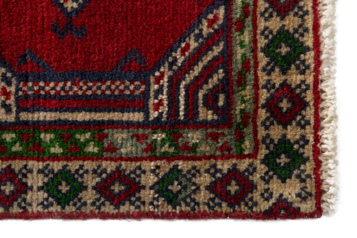5299, Persian Torkaman Mini Rug