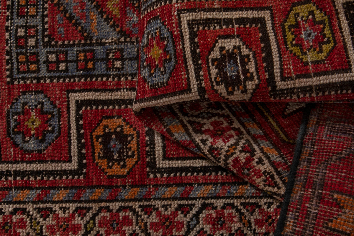 5304, Persian Ghoochan Area Rug