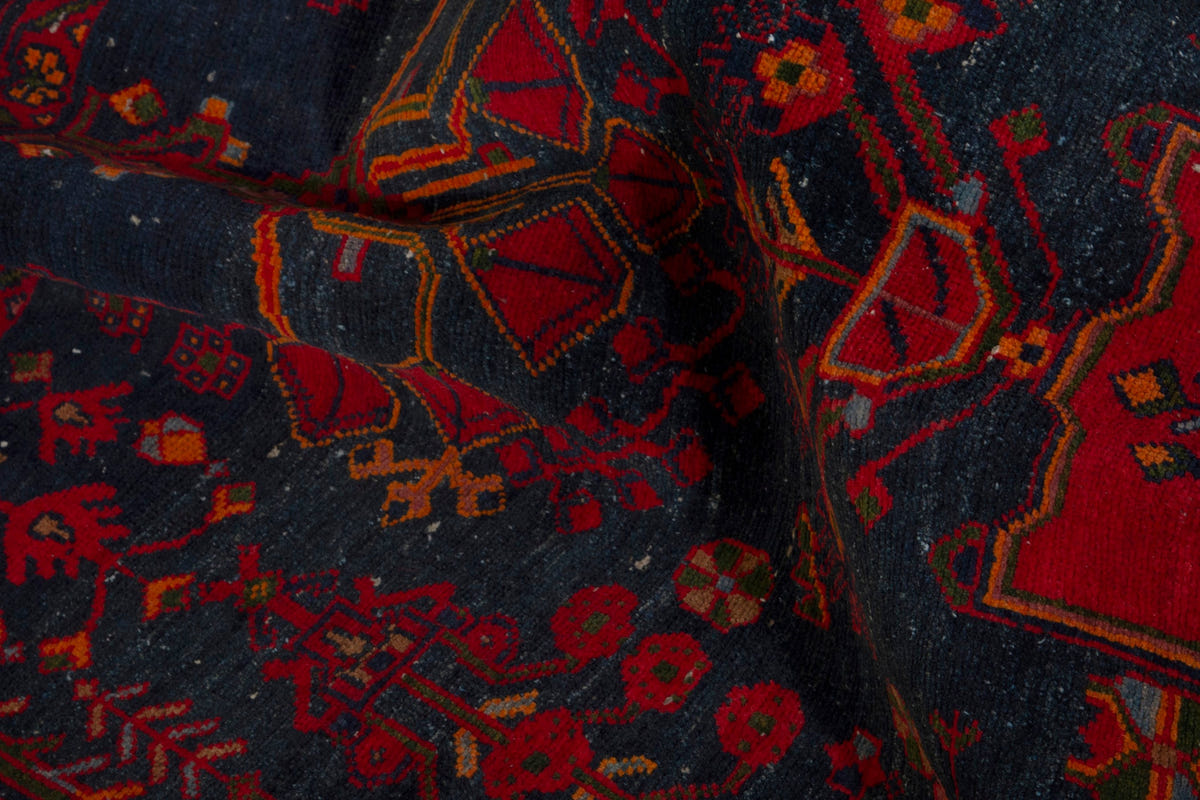 5324, Persian Borujerd Area Rug