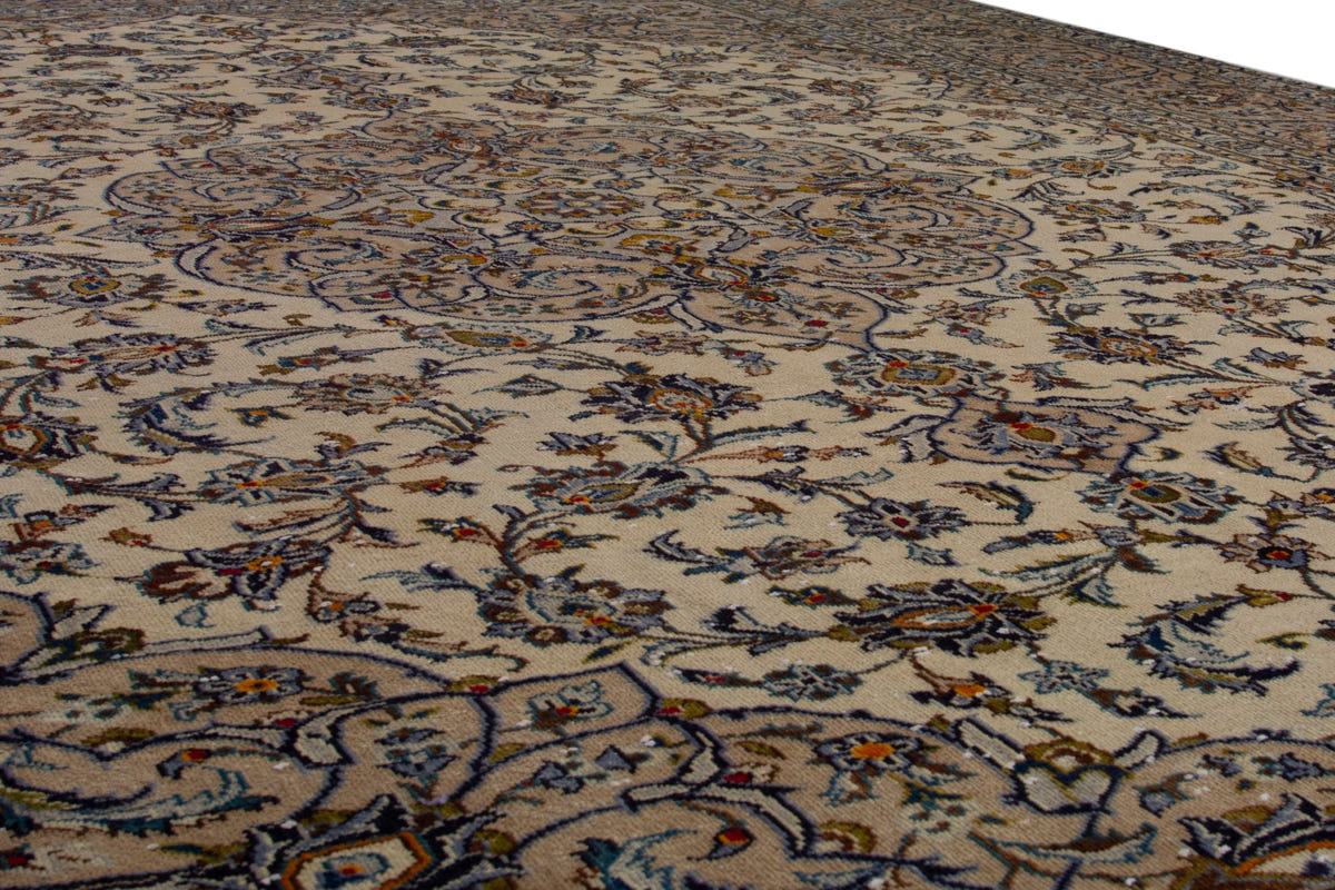 5357, Persian Kashan Oversized Rug
