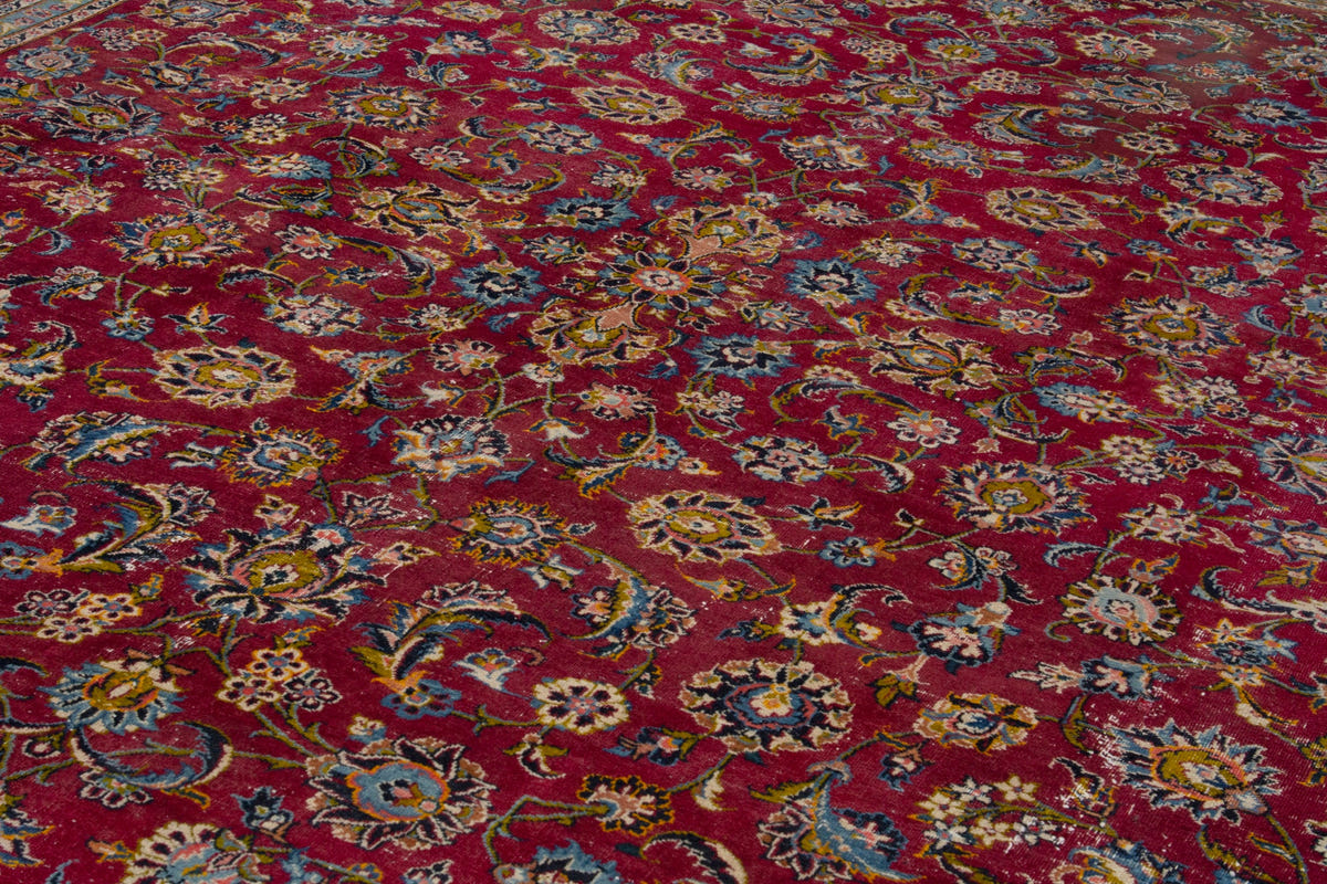 5372, Persian Kashan Oversized Rug