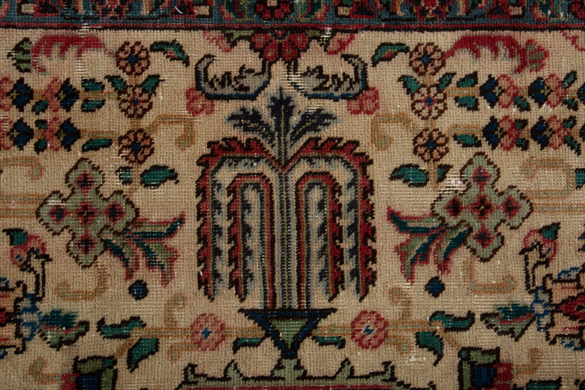 5373, Persian Tabriz Area Rug