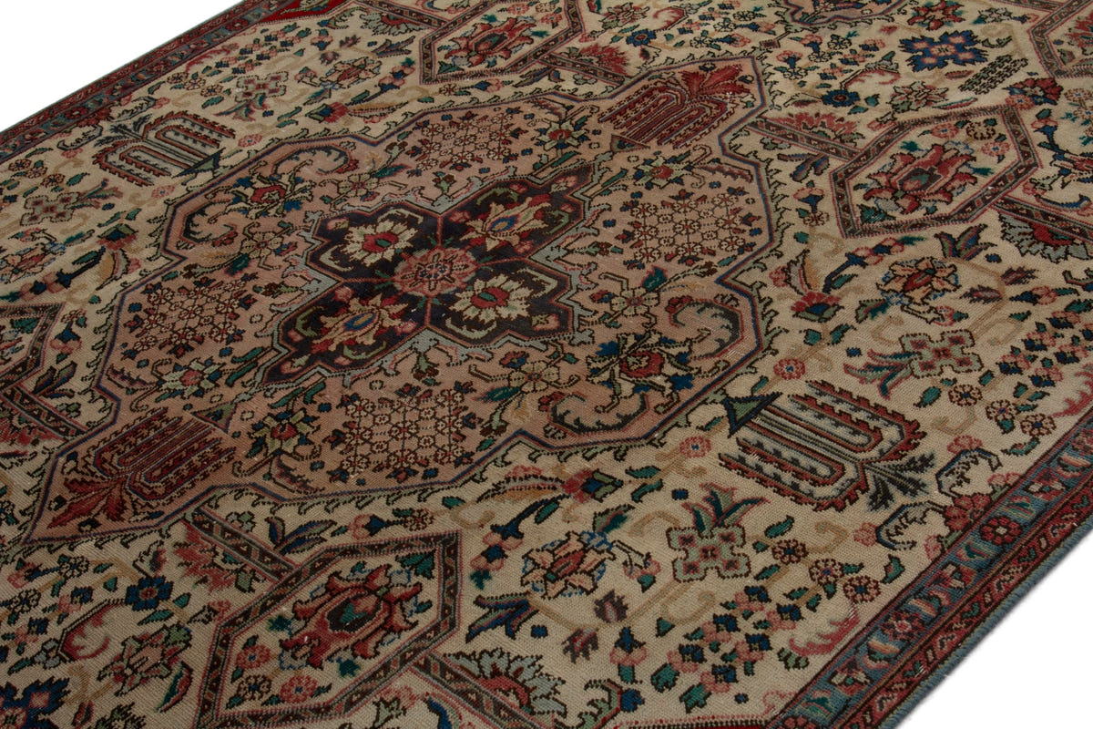 5373, Persian Tabriz Area Rug