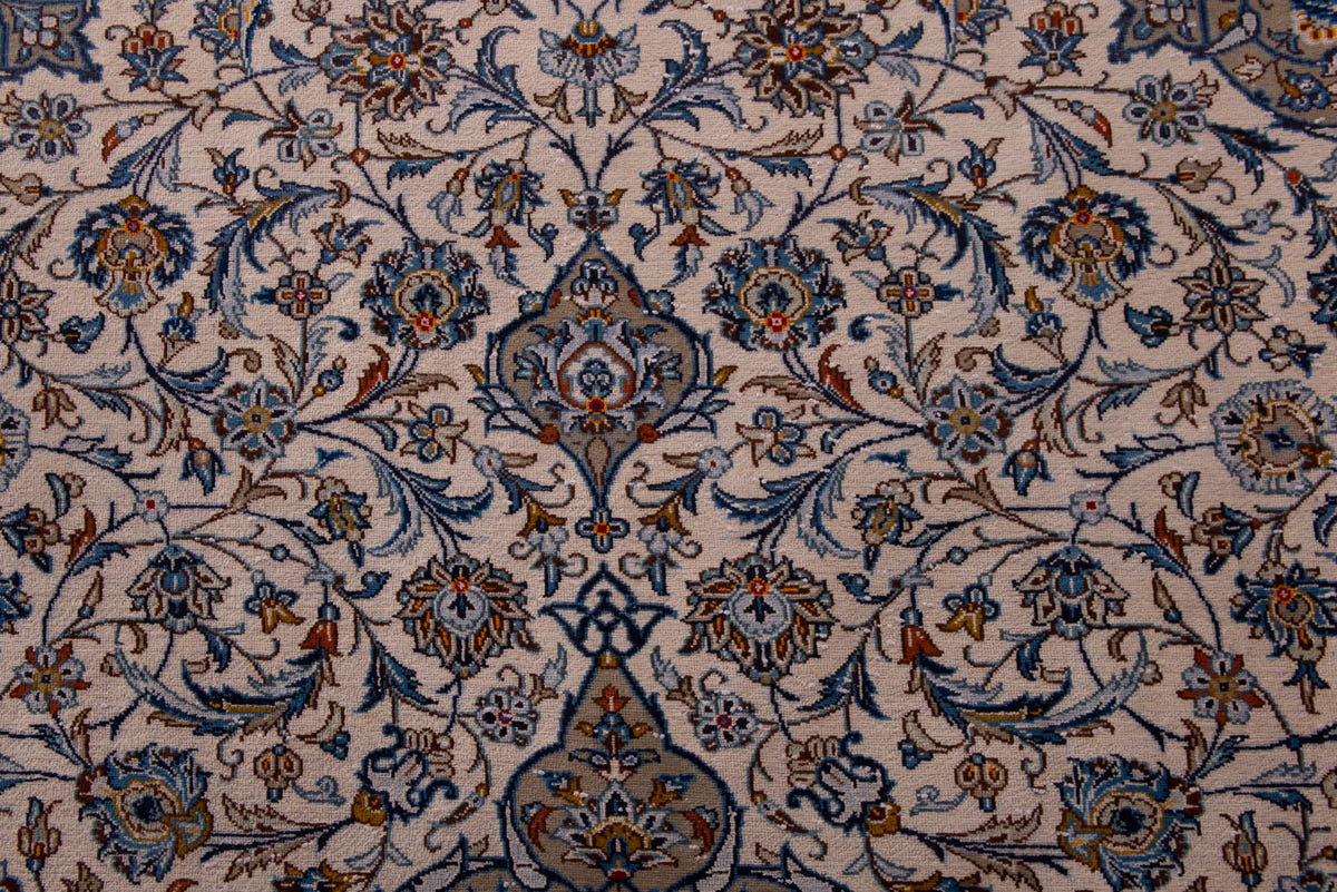 5391, Persian Kashan Oversized Rug
