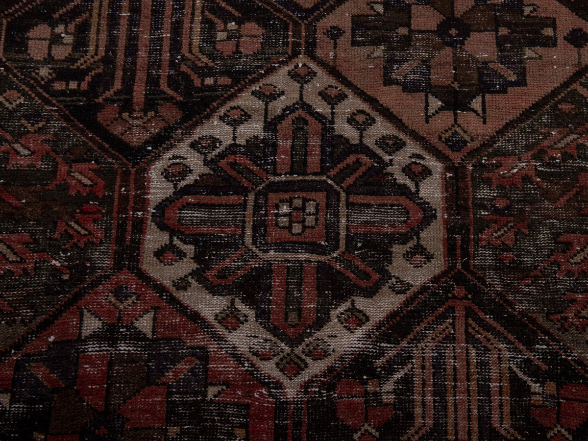 5405, Persian Bakhtiari Area Rug