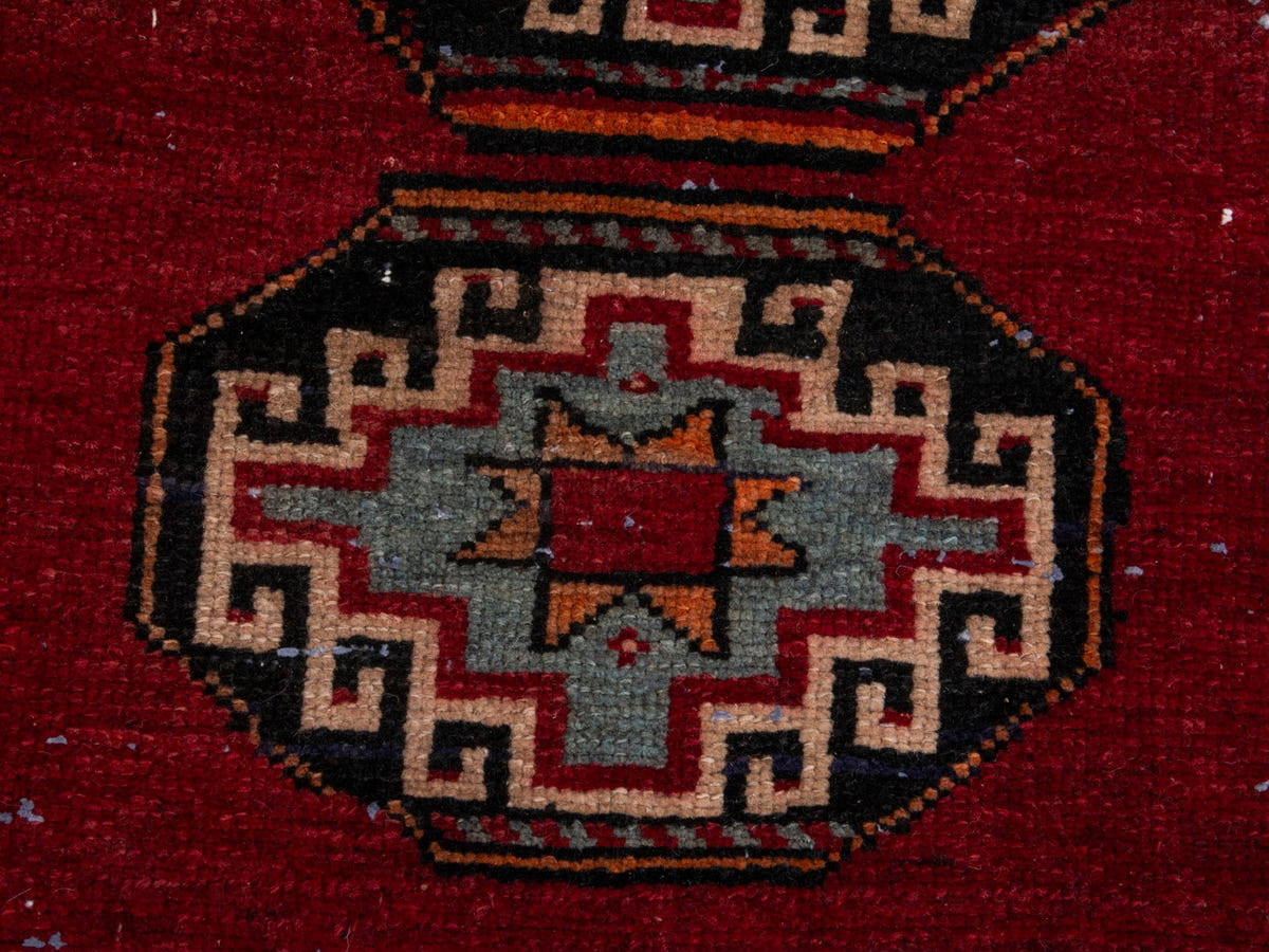 5476, Persian Saveh Runner Rug
