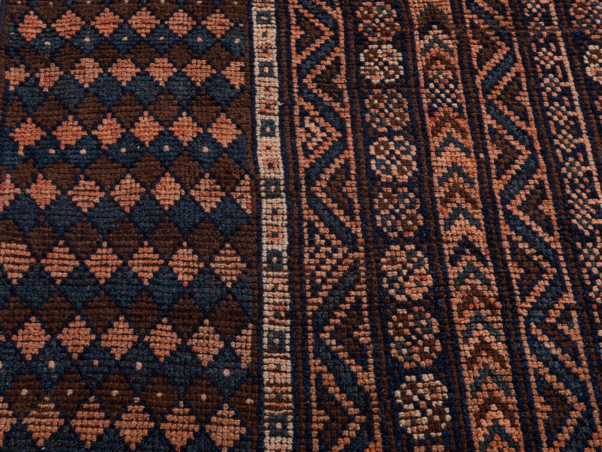 5482, Persian Shiraz Runner Rug