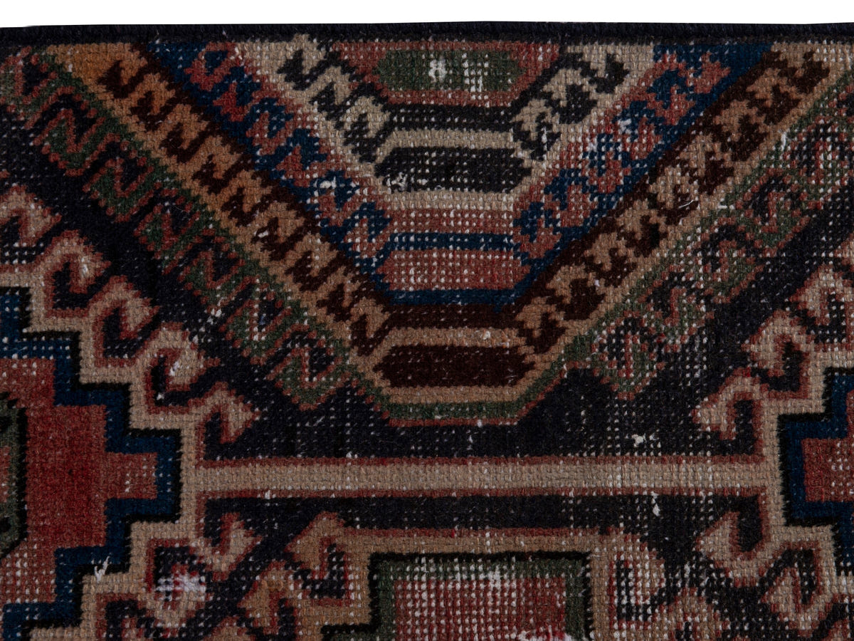 5484, Persian Shiraz Runner Rug
