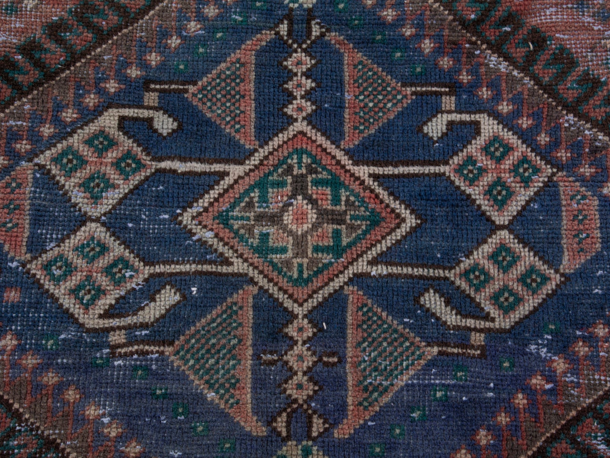 5509, Persian Bakhtiari Area Rug