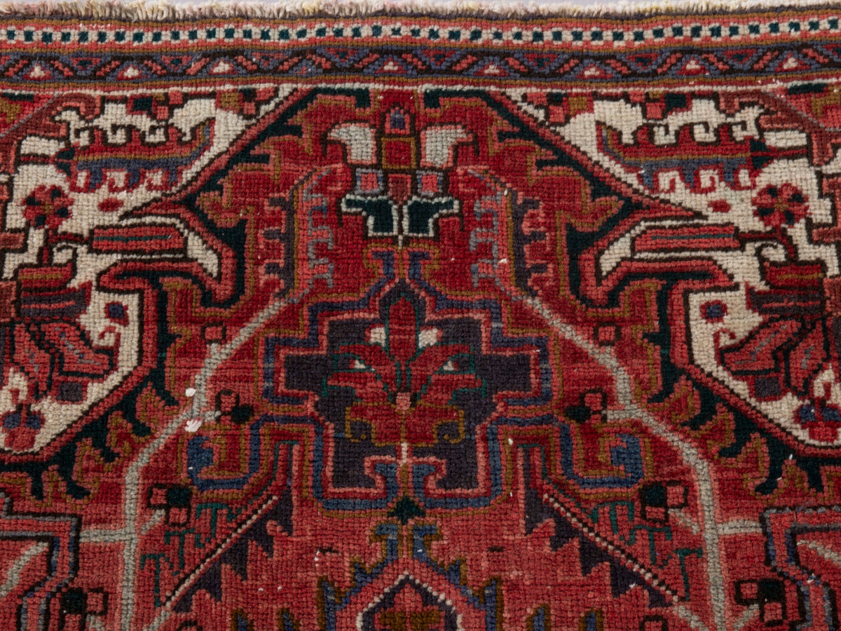 5516, Persian Heriz Area Rug