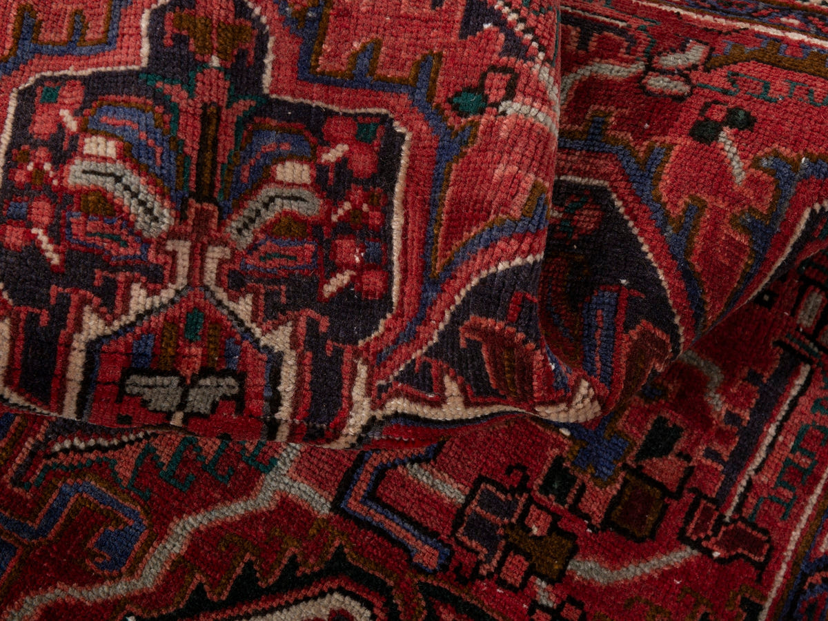 5516, Persian Heriz Area Rug