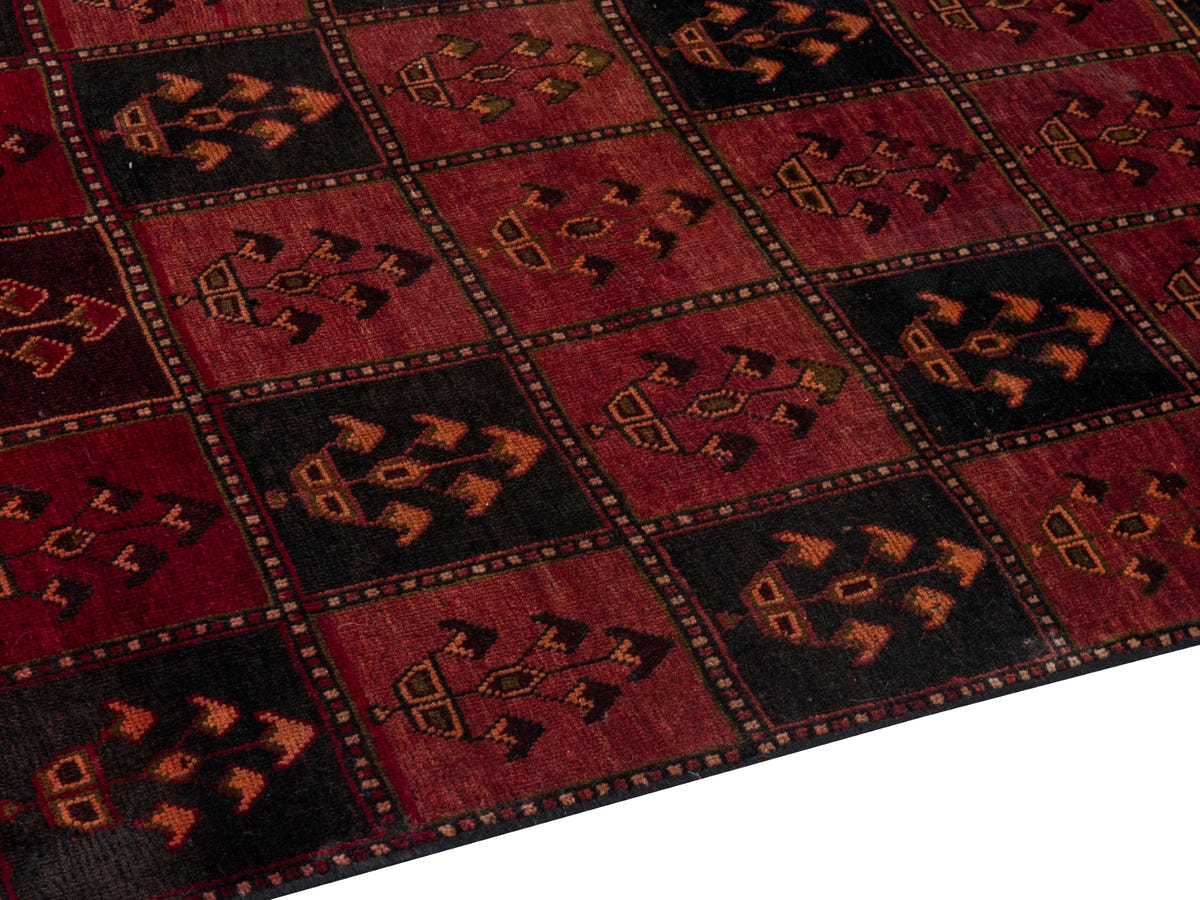 5525, Persian Lori Area Rug