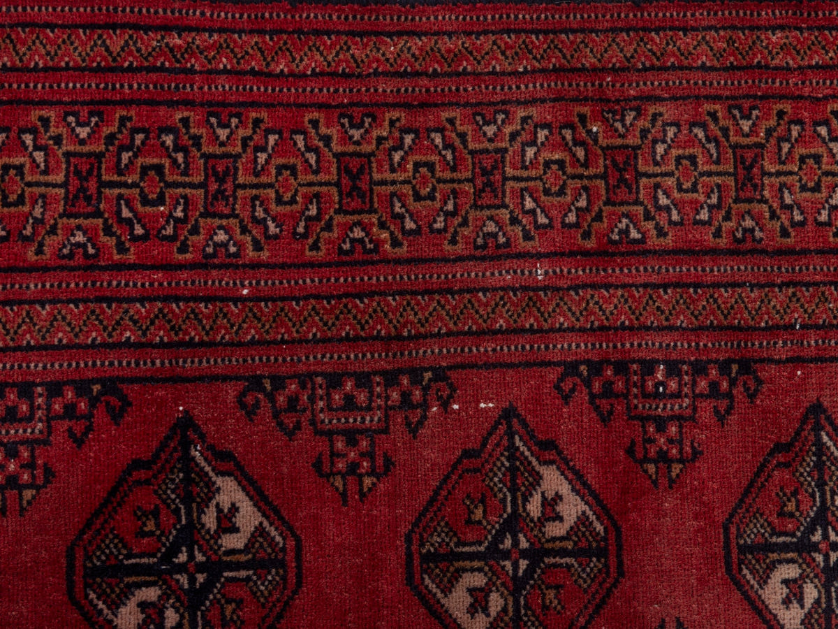 5526, Persian Torkaman Area Rug