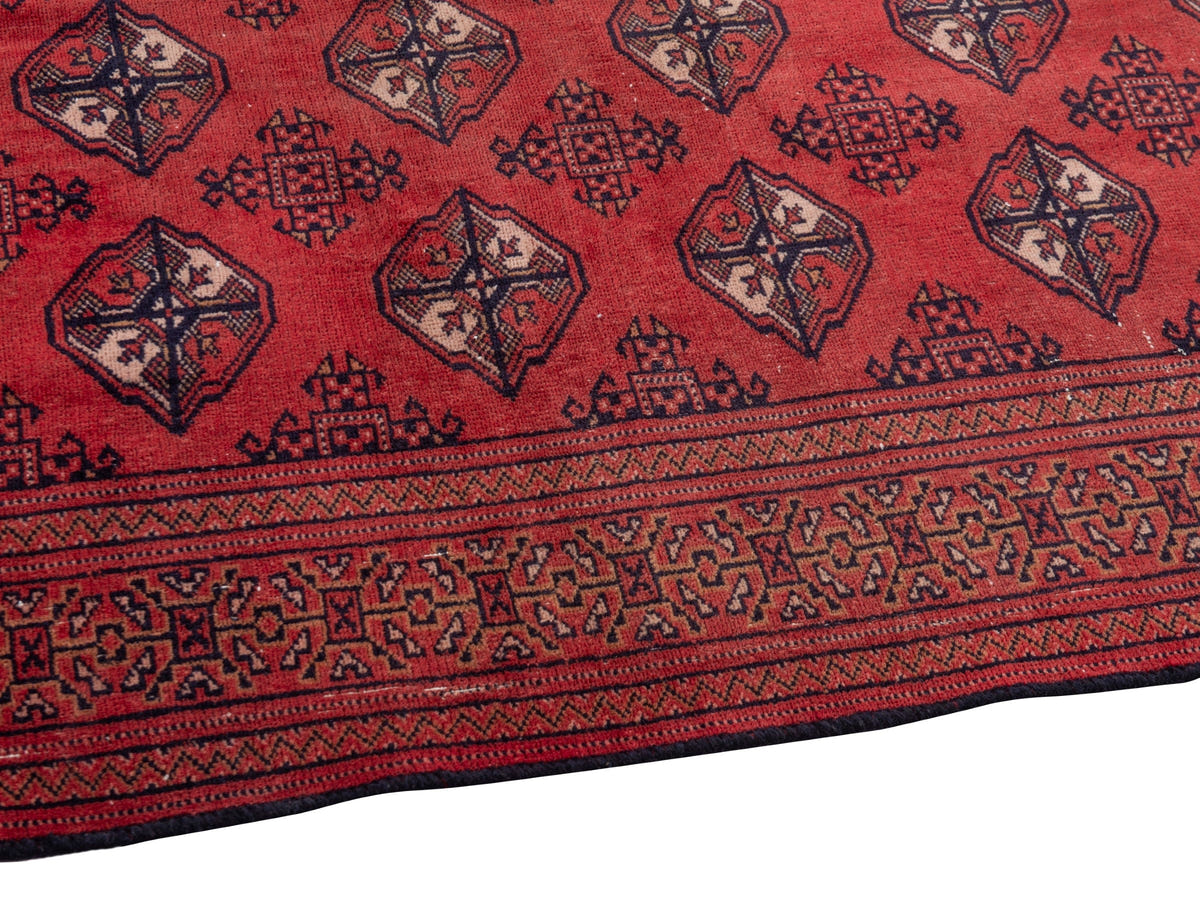 5526, Persian Torkaman Area Rug