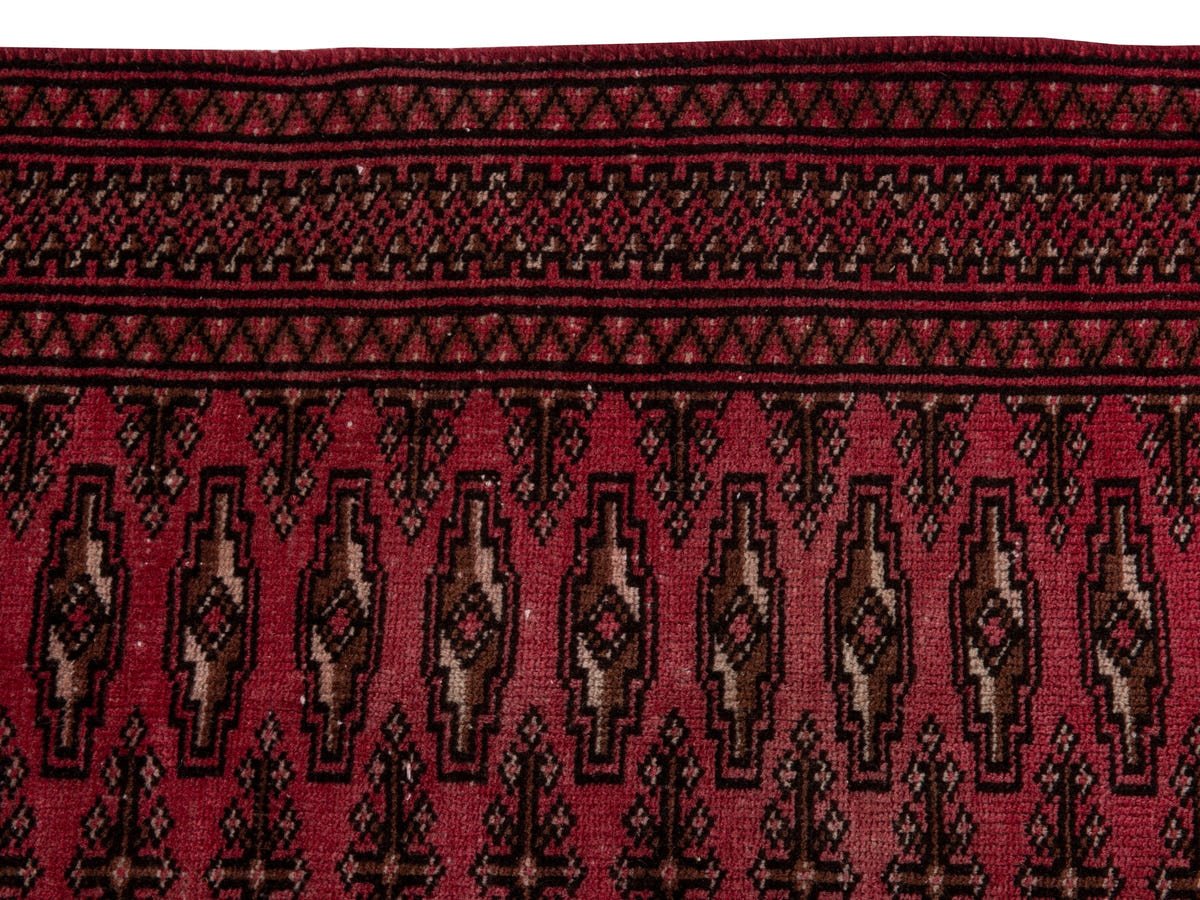 5528, Persian Torkaman Area Rug