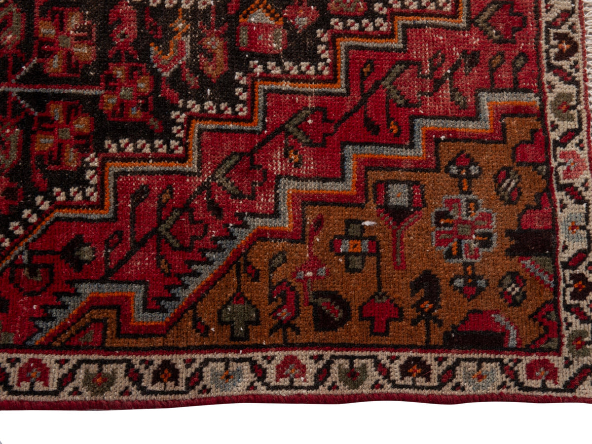 5540, Persian Hamadan Area Rug