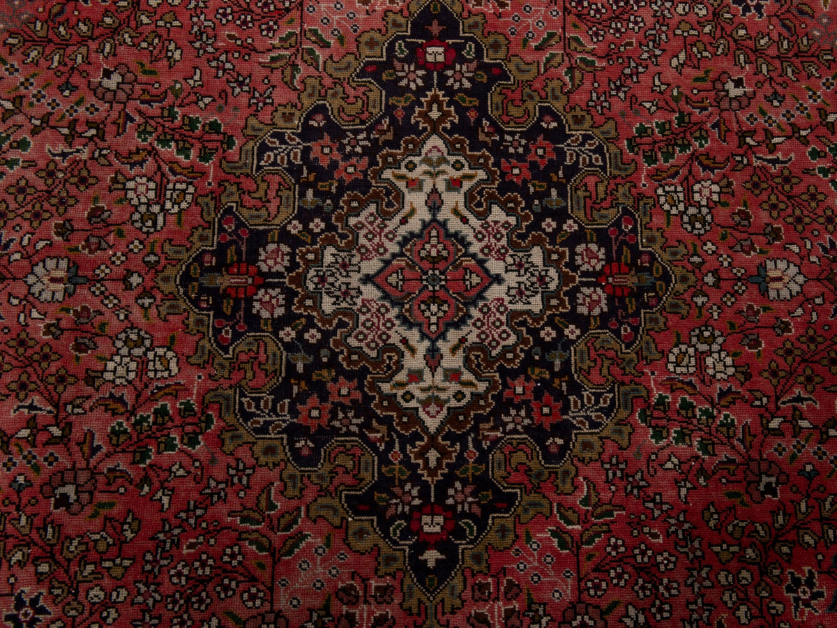 5554, Persian Tabriz Oversized Rug