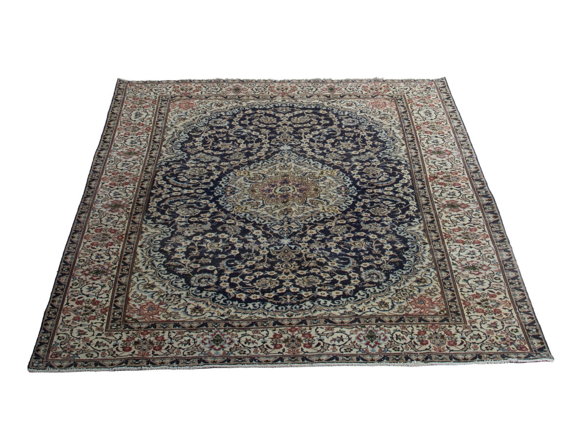 5572, Persian Nain Oversized Rug
