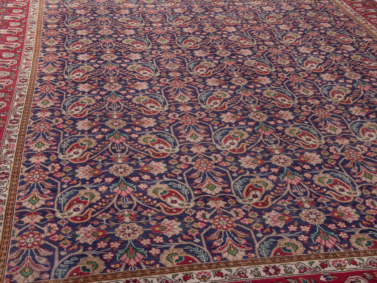 5578, Persian Tabriz Oversized Rug