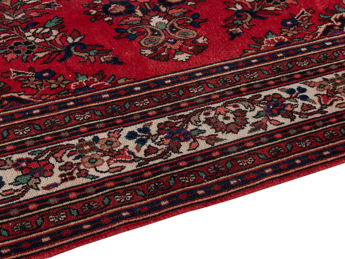 5582, Persian Hamadan Oversized Rug