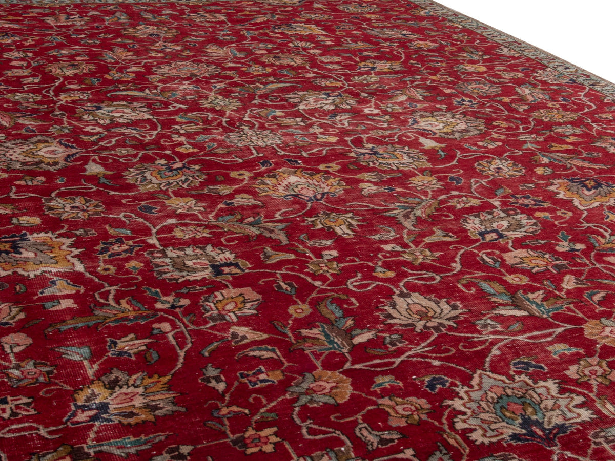 5586, Persian Tabriz Oversized Rug