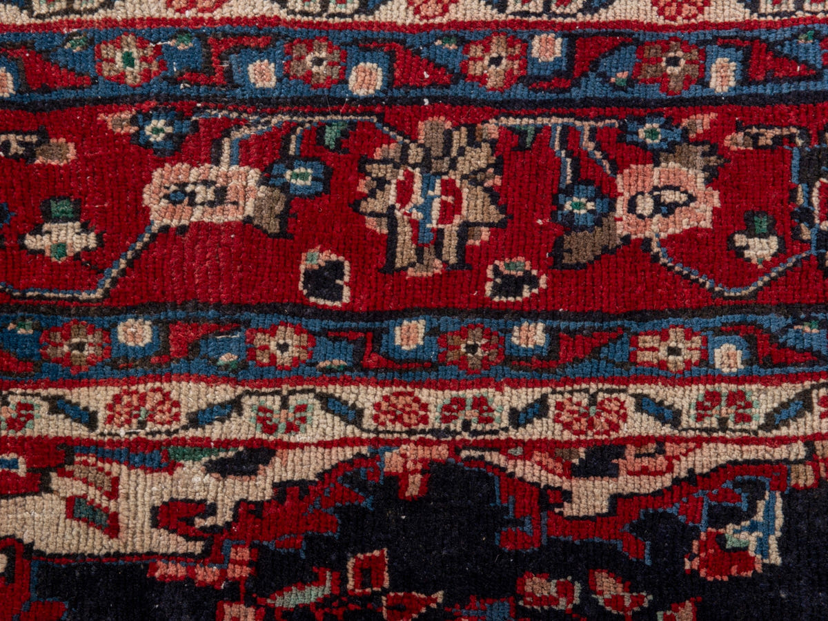 5588, Persian Hamadan Oversized Rug