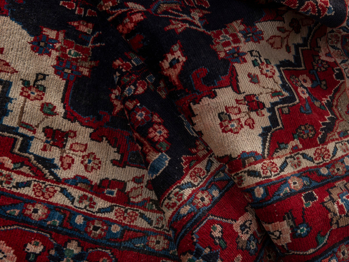 5588, Persian Hamadan Oversized Rug