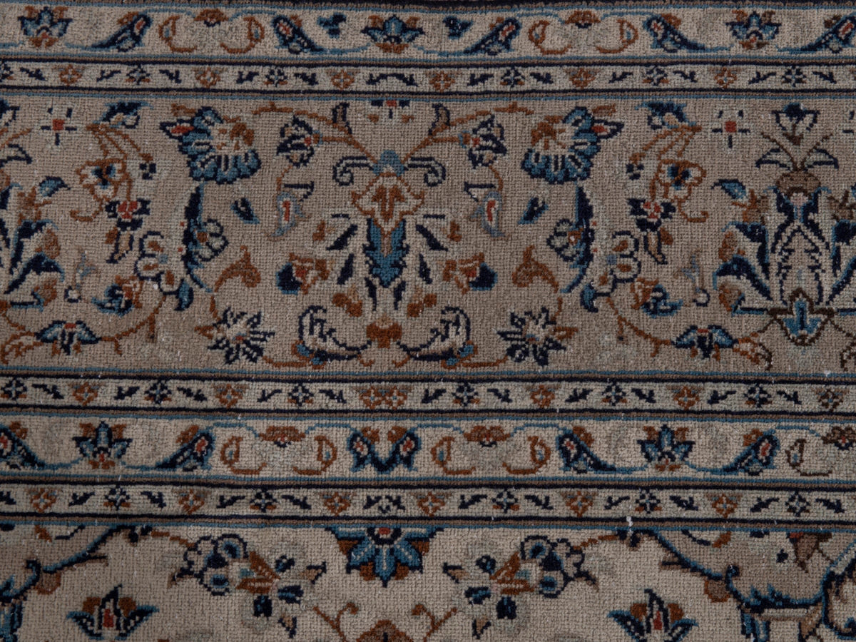 5603, Persian Kashan Area Rug