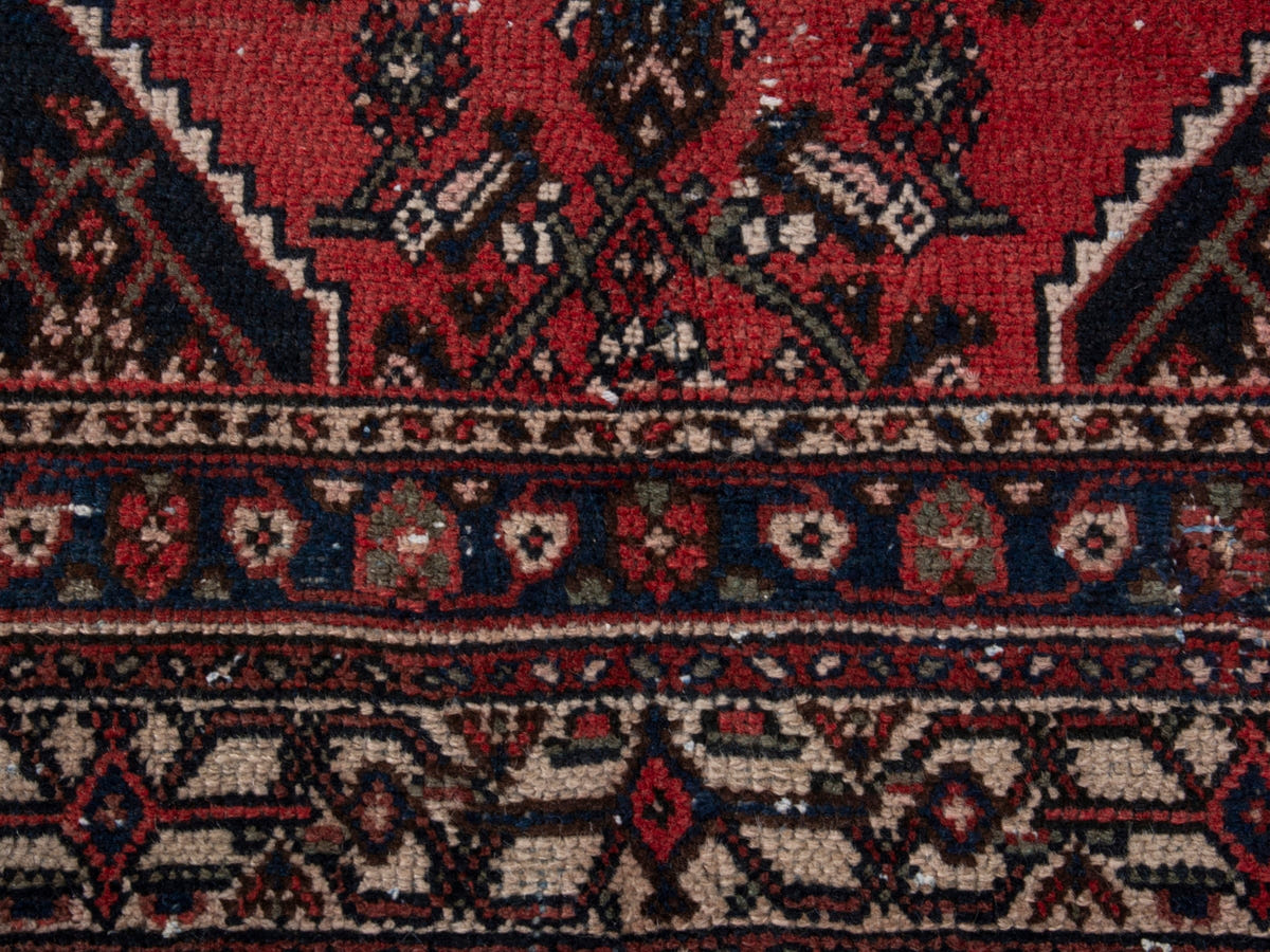 5608, Persian Hamadan Oversized Rug