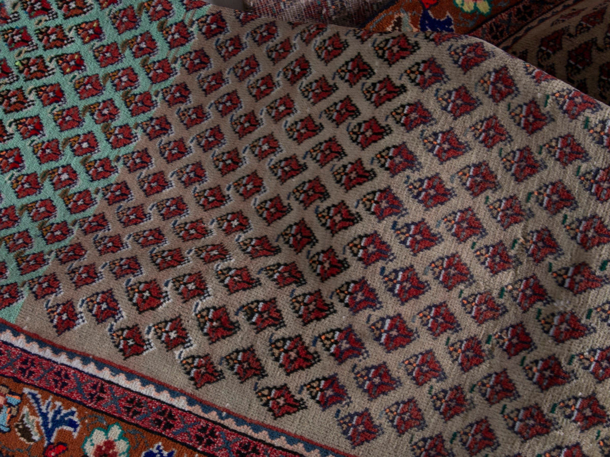 5653, Persian Arak Runner Rug