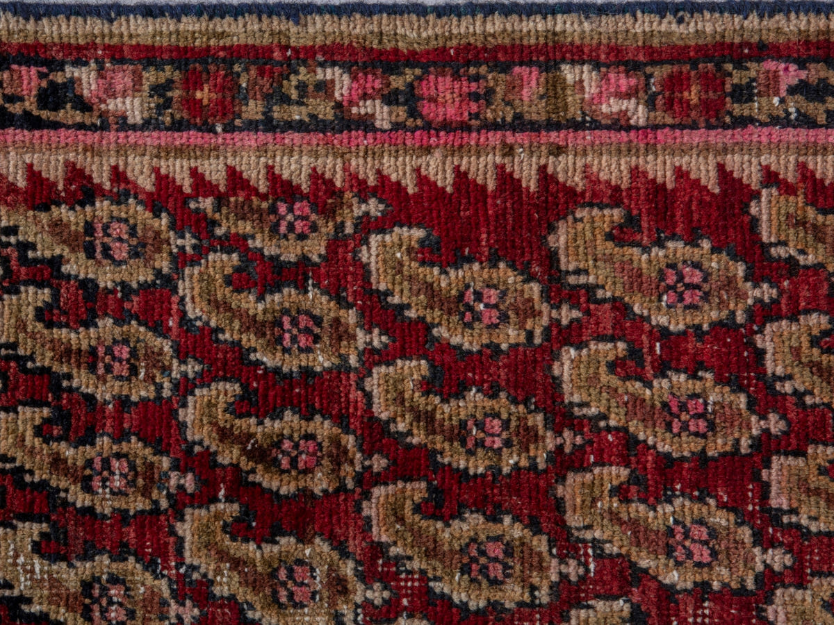5689, Persian Sirjan Area Rug