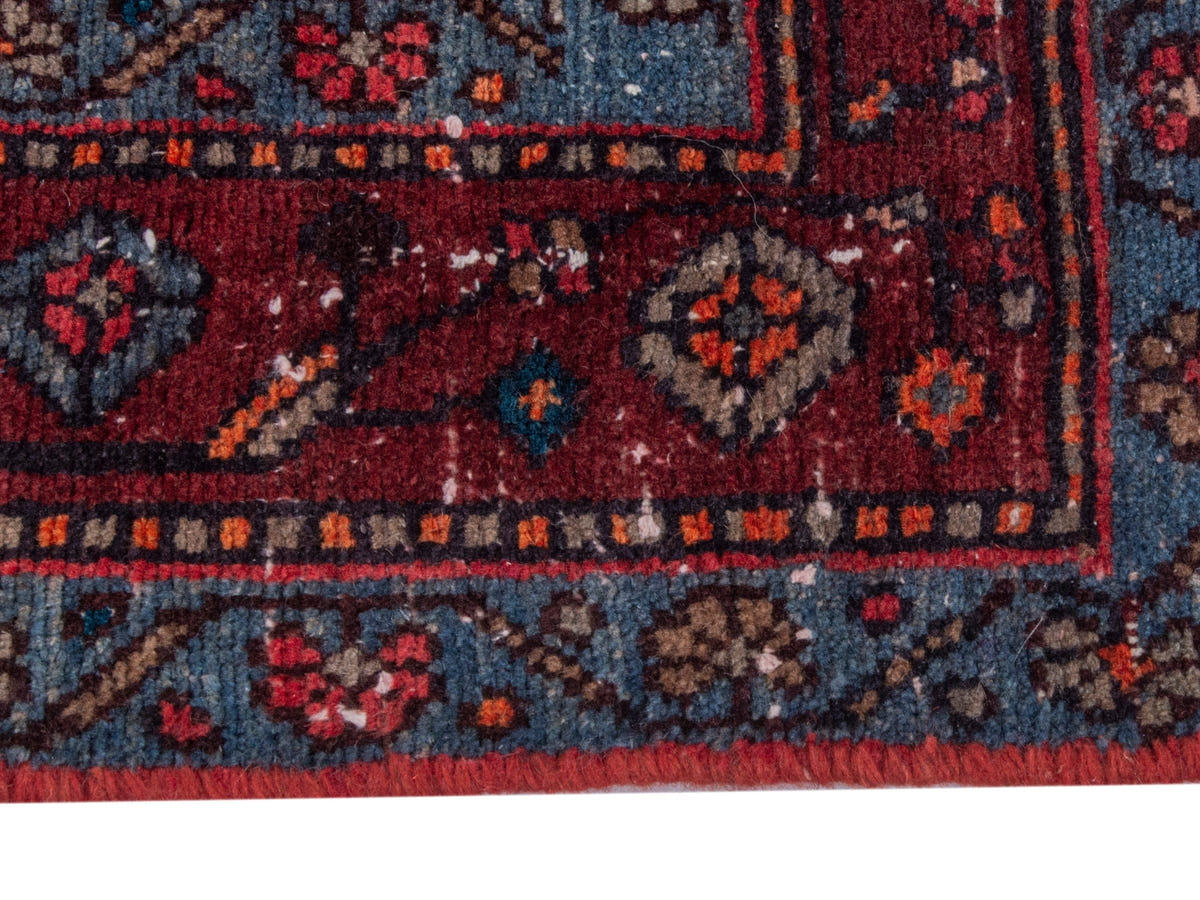 5710, Persian Hamadan Area Rug