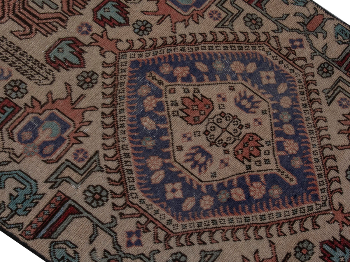 5722, Persian Ardabil Area Rug