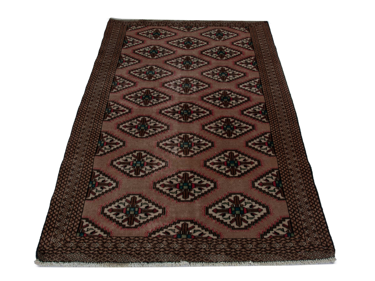 5723, Persian Torkaman Area Rug
