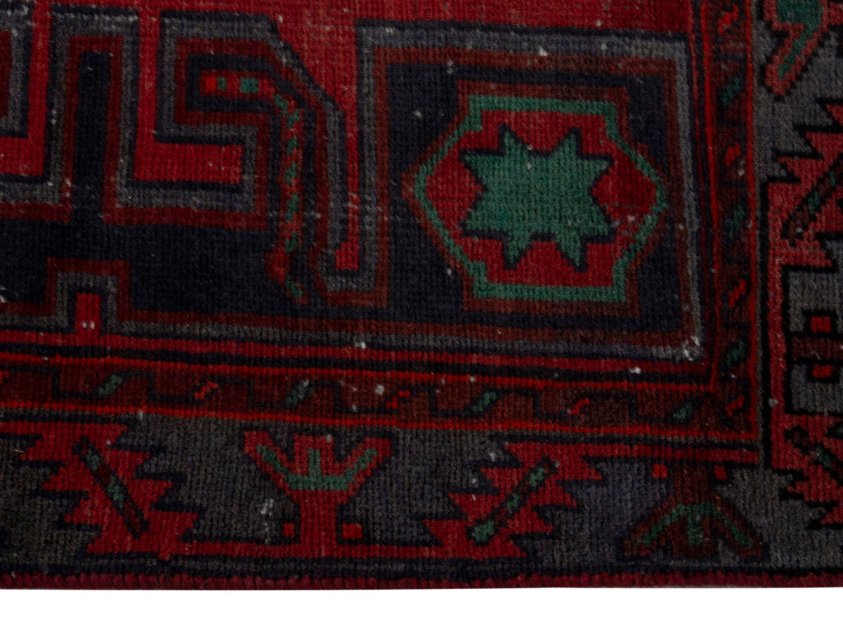 5735, Persian Zanjan Area Rug