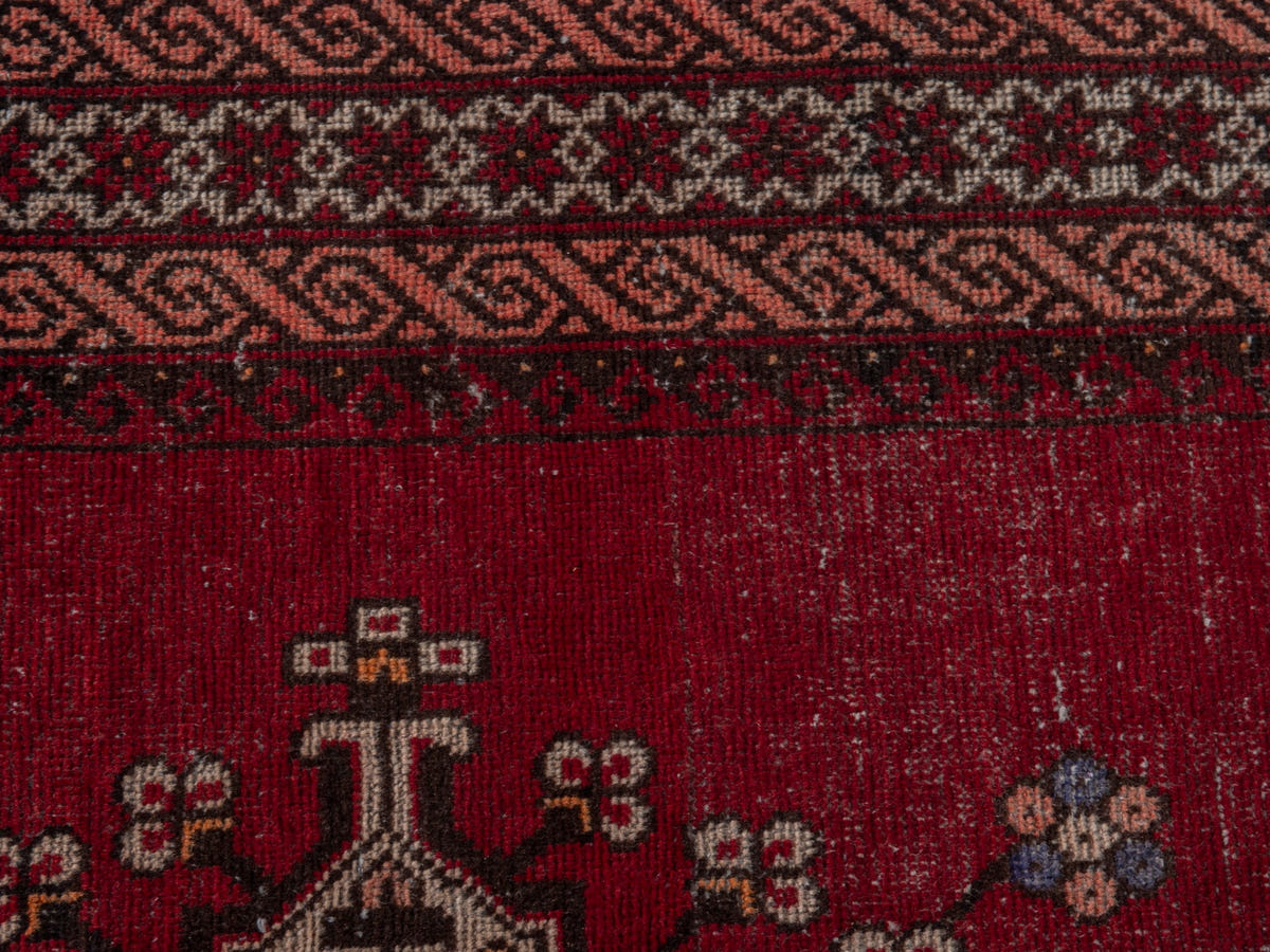 5736, Persian Ferdos Area Rug