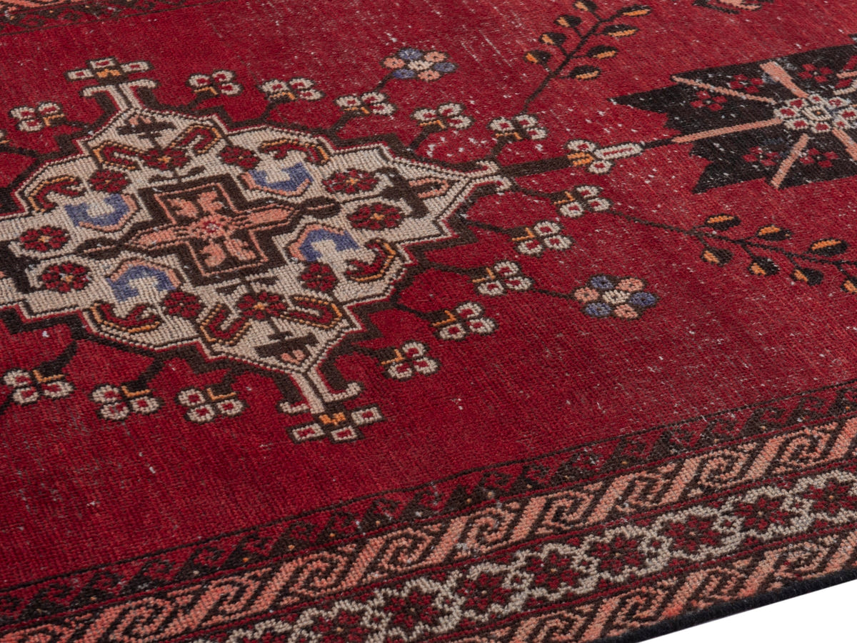 5736, Persian Ferdos Area Rug