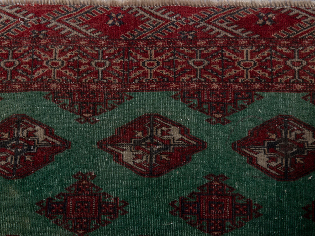 5777, Persian Torkaman Area Rug