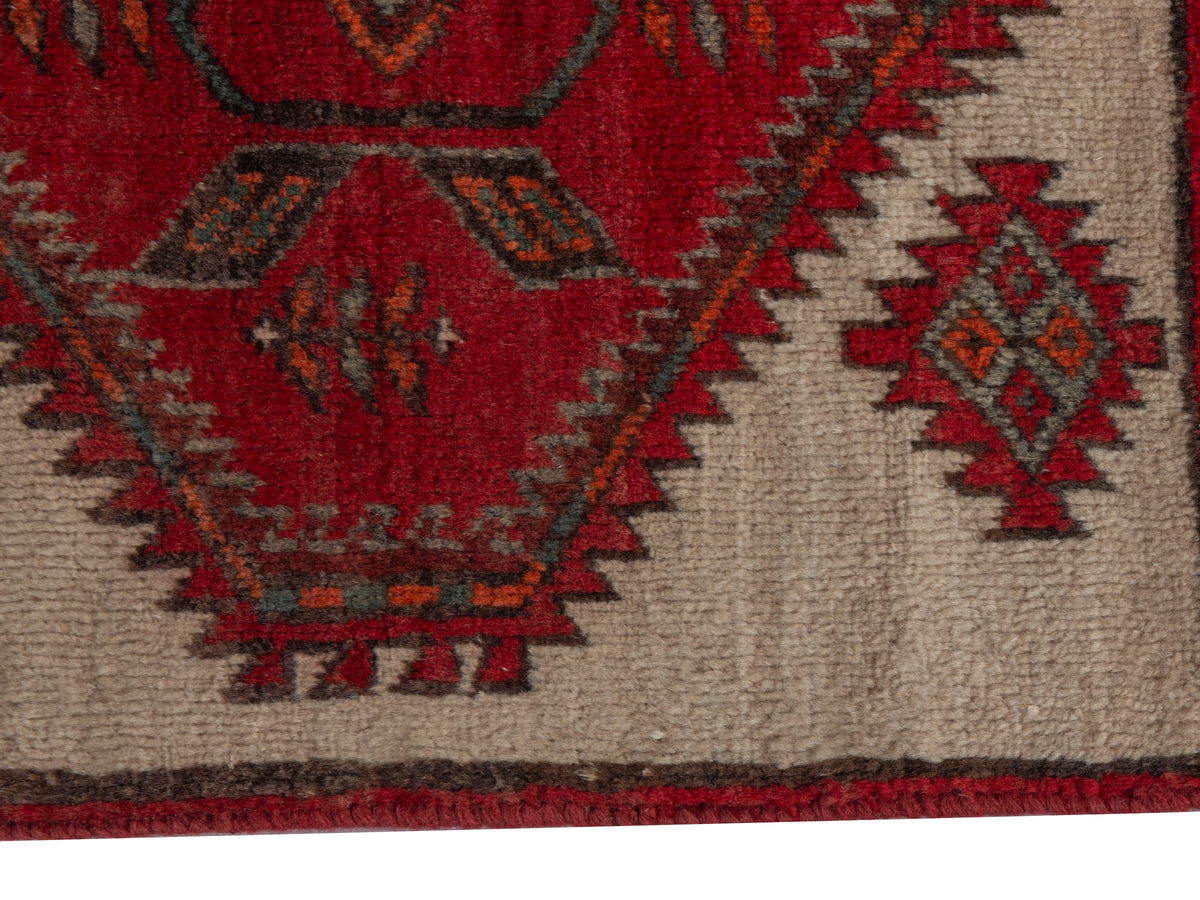 5781, Persian Ardabil Mini Rug
