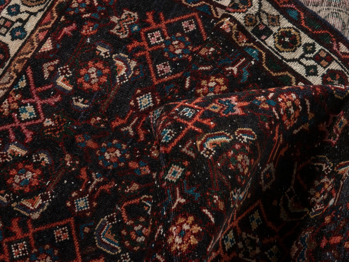 5784, Persian Hamadan Area Rug