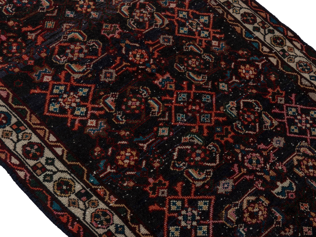 5784, Persian Hamadan Area Rug