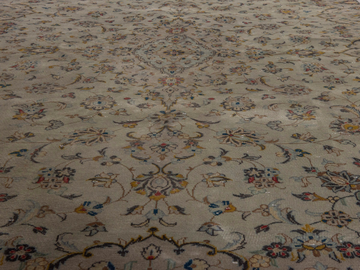 5803, Persian Kashan Area Rug