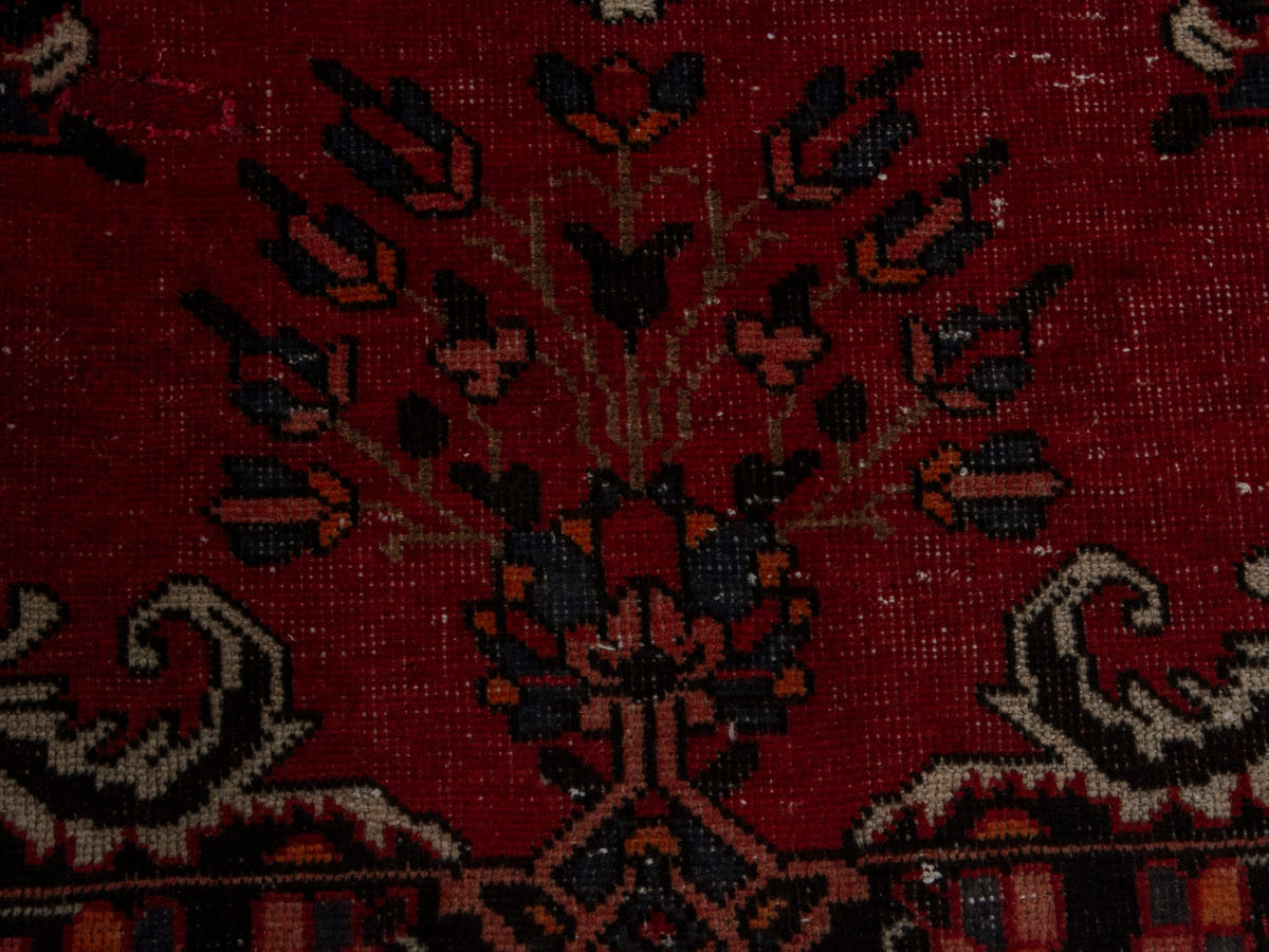 5812, Persian Ferdos Area Rug