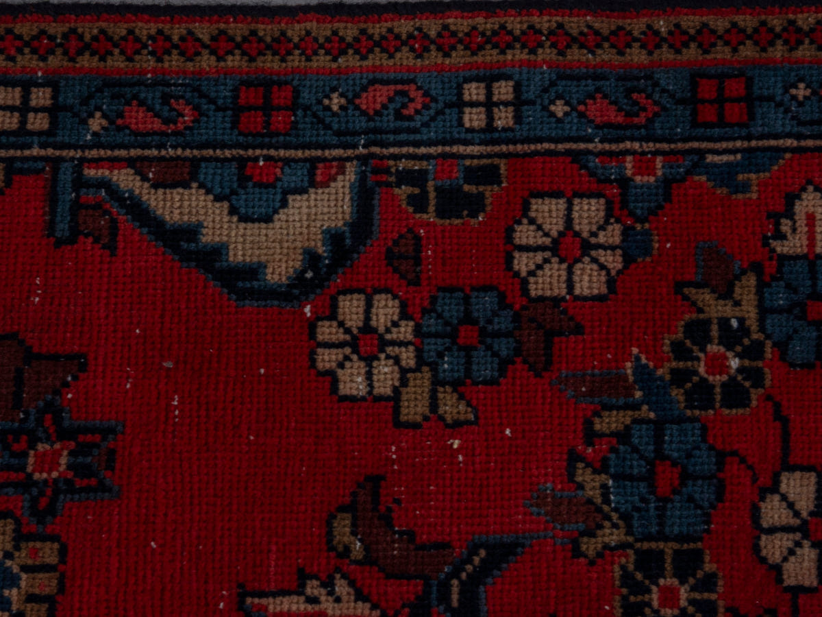 5824, Persian Vist Area Rug