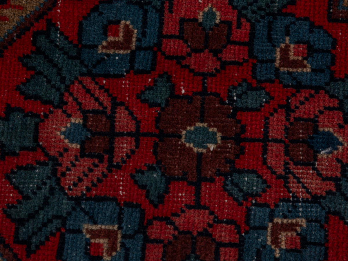 5824, Persian Vist Area Rug