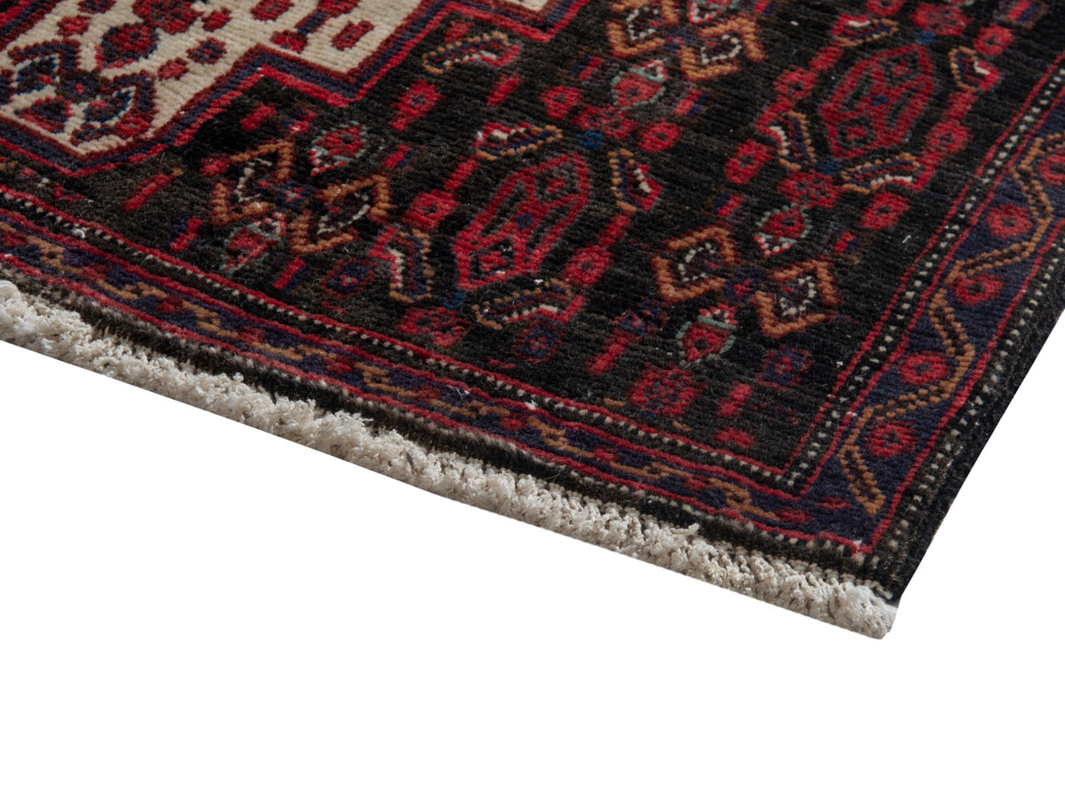 5850, Persian Sanandaj Mini Rug