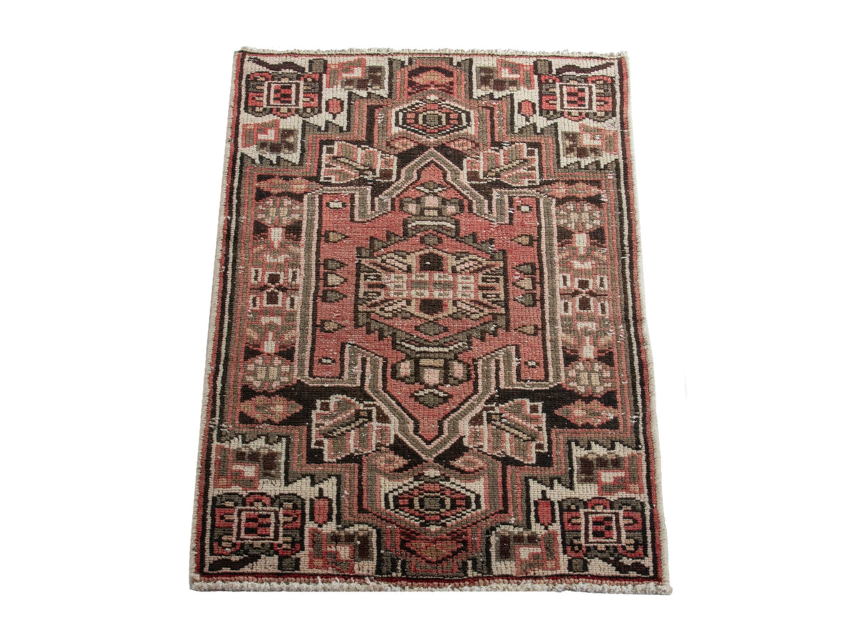 5869, Persian Saveh Mini Rug