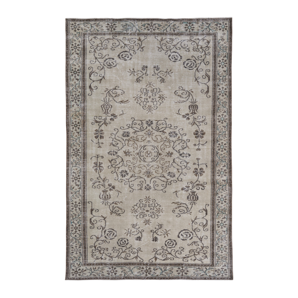 Turkish Manisa oversized rug in ivory and greige, 6'10" x 10'9"