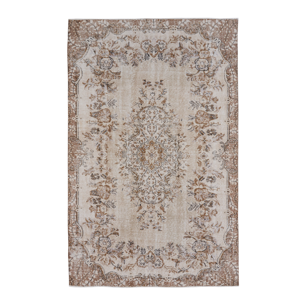 Turkish Isparta area rug in cream and tan, 6' x 9'1"
